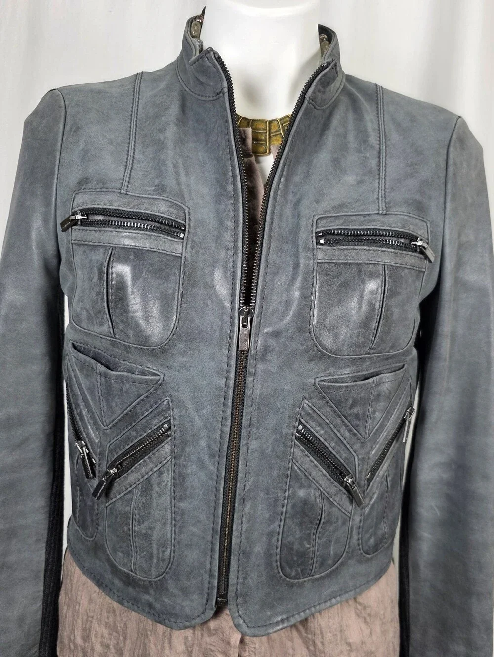 BCBGMAXAZRIA Gray REAL Leather Moto Jacket – Edgy Luxe Designer Jacket S
